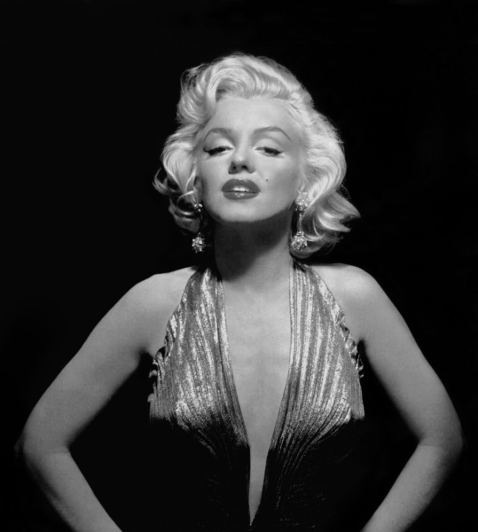 Actress Marilyn Monroe poses for a black and white publicity portrait for the film 'Gentlemen Prefer Blondes' in 1953 in...